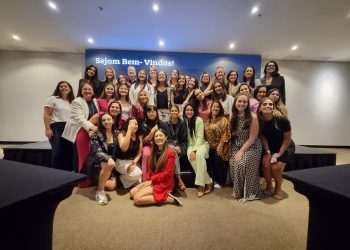 Humanização e IA marcam encontro do Ella's do Varejo, evento para mulheres pós-NRF