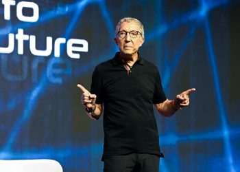 Políticos e empresários lamentam morte de Abilio Diniz