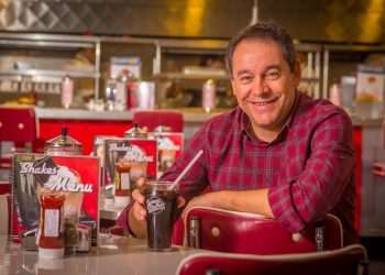 Antaris Franchising e Foods Brands firmam parceria e projetam faturamento de R$ 250 mi