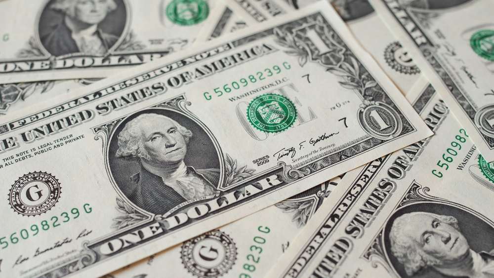 Dólar: cotação sobe para R$ 5,83 após retaliação da China a tarifas de Trump