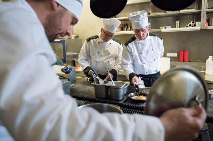 Até 2030, dark kitchens terão tamanho global de US$157,2 bilhões