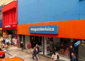 Magazine Luiza reverte prejuízo e tem lucro líquido ajustado de R$ 101,5 mi no 4º trimestre