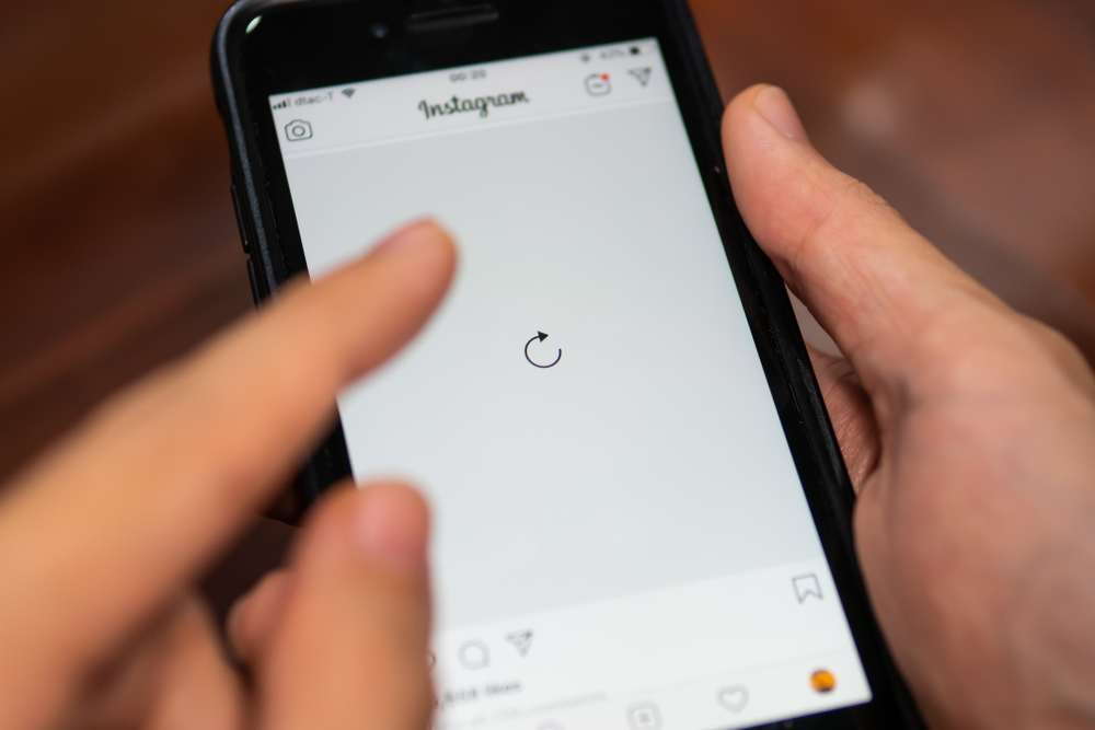 Usuários registram problemas globais de acesso a Facebook e Instagram