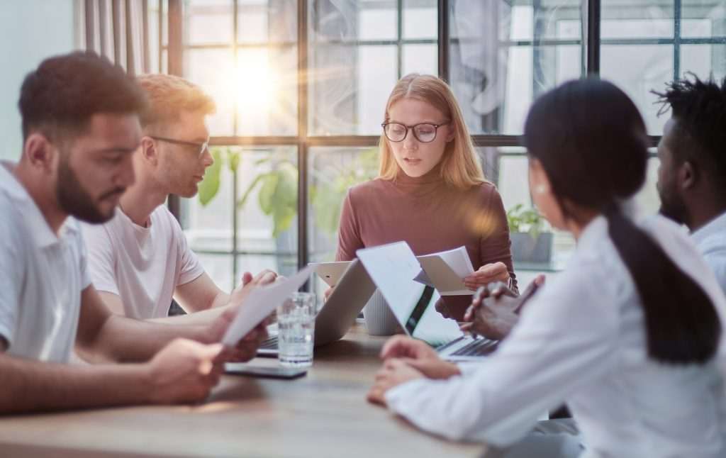 Efeito Dunning-Kruger: obstáculo à liderança eficaz na era atual