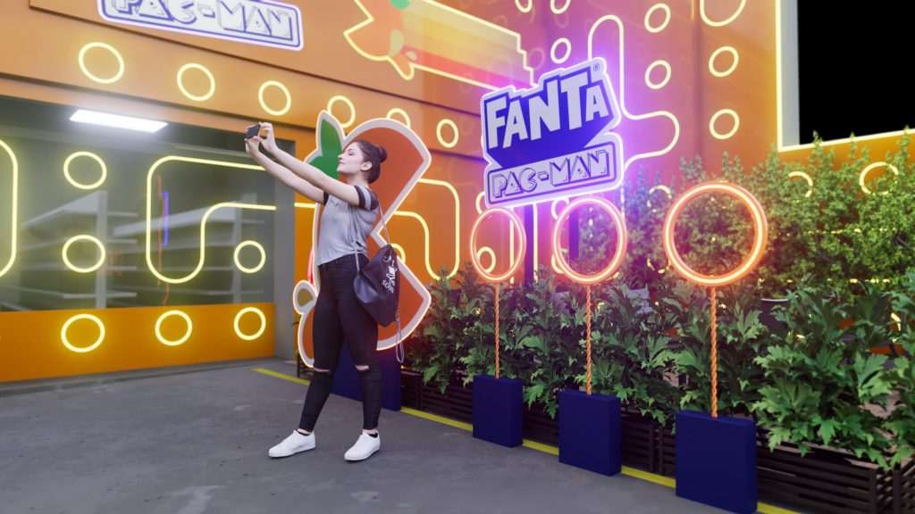 Oxxo transforma loja em máquina de videogame para o lançamento da Fanta Pac-Man
