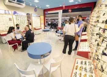 Mercadão dos Óculos inaugura 11 franquias em 7 estados brasileiros em abril