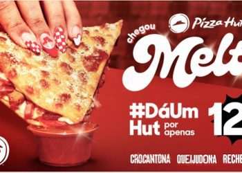 Pizza Hut lança mistura de pizza com sanduíche com foco na geração Z