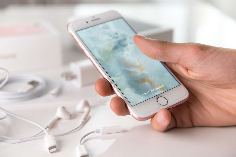 iPhone 16: Apple pode resgatar cor clássica de celular nos novos modelos