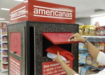 Americanas e Gerando Falcões arrecadam roupas para projeto de empoderamento feminino