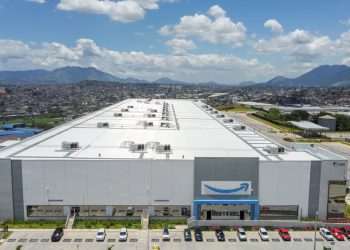 Amazon abre 1.180 vagas temporárias para auxiliar de logística em Cajamar