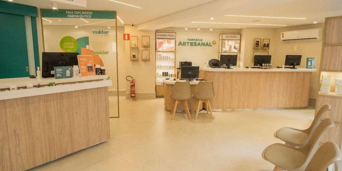 Farmácia Artesanal investe em expansão de franquias, com 18 inaugurações para 2024