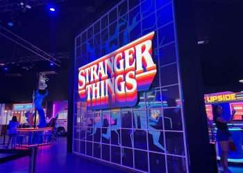 Stranger Things coloca visitante como protagonista da exposição em São Paulo