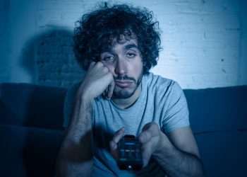 Número de jovens que não estudam nem trabalham cresce para 5,4 milhões