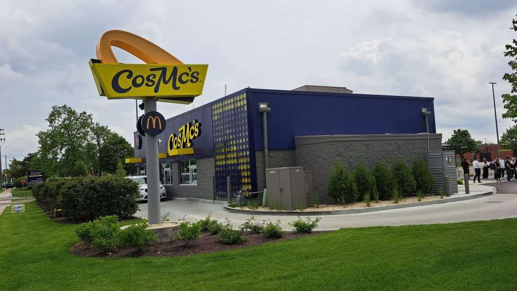 McDonald's vai fechar todas as unidades do CosMc's, especializadas em bebidas