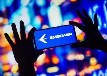 Embraer planeja avião para rivalizar 737 da Boeing e A320 da Airbus