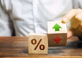 Mercado de trabalho aquecido põe pressão sobre BC, diz mercado