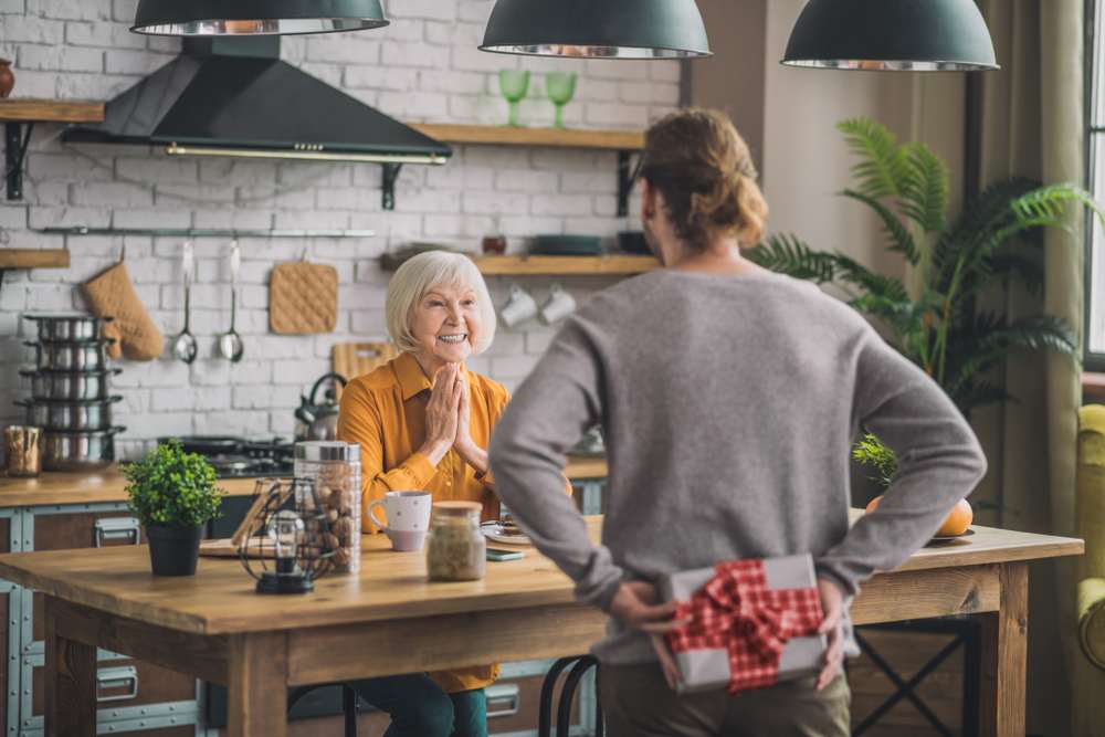 Ipem alerta sobre cuidados na compra de presentes para o Dia das Mães