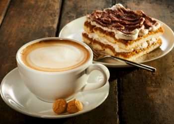 Espresso e doces são os favoritos dos clientes das cafeterias brasileiras