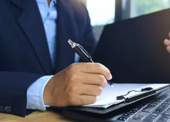 CLT ou PJ: escolhas que moldam o futuro do trabalho