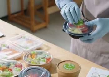 Líder de catering aéreo, Gategroup muda plano de voo e entra no mercado de foodservice