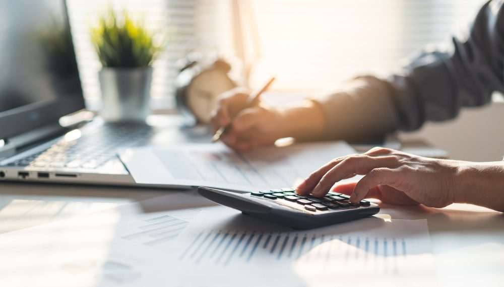 Governo limitará uso de créditos de PIS/Cofins para compensar desoneração da folha