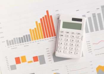 Busca por crédito sobe 14% em abril/março, mas cai 24% ante o quarto mês de 2023