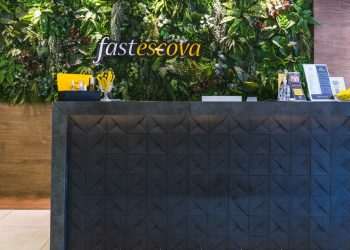 Fast Escova chega a 200 unidades em funcionamento no Brasil