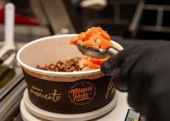 Menu Poke inova com novo modelo de negócio no mercado de franquias