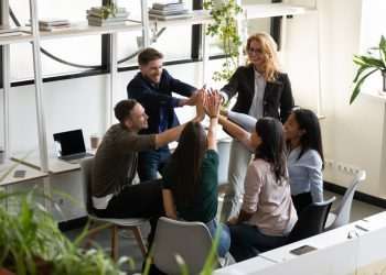 Igualdade de gênero e diversidade no local de trabalho: quebrando barreiras e construindo igualdade