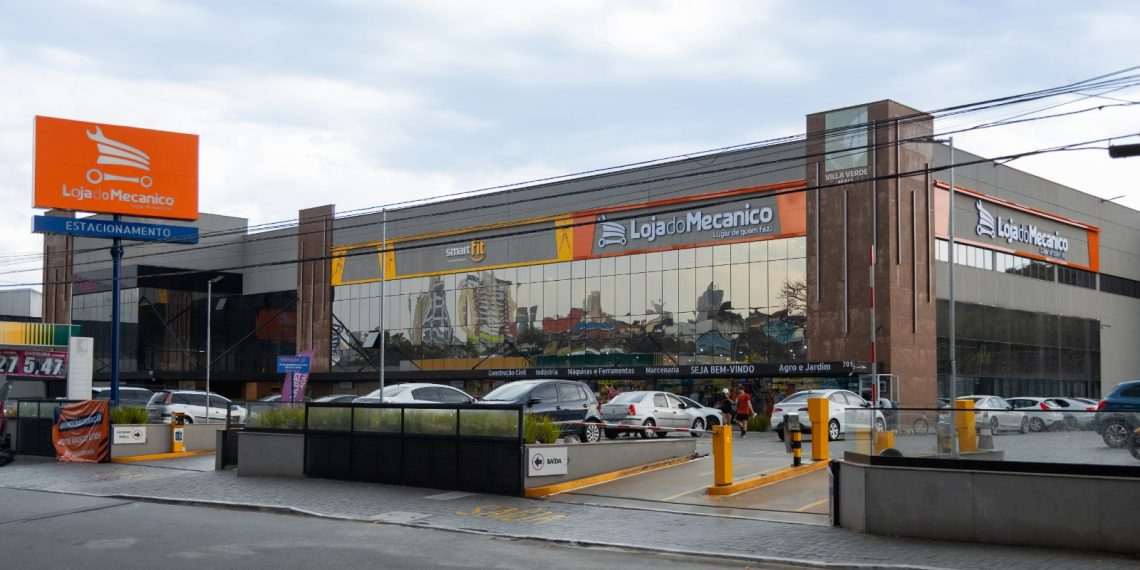 Loja do Mecânico faz Batalha de Cupons em live commerce com influenciadores digitais