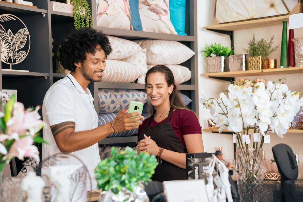 Emprego no comércio levou 3 anos para retomar nível pré-pandemia