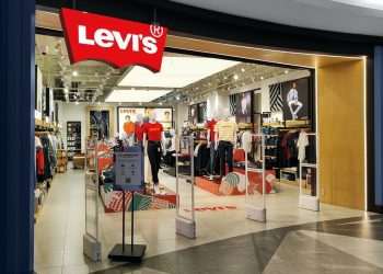 Levi's e McLaren Racing se unem para lançamento de linha de loupas
