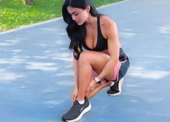 Speedo entra no mercado de calçados e vende mais de 15 mil pares no lançamento