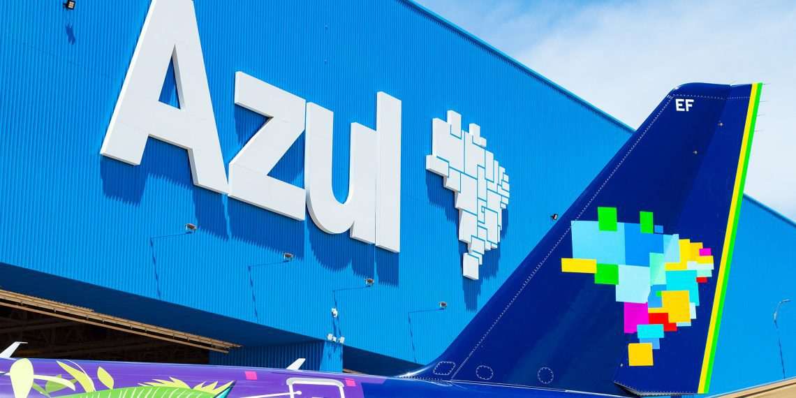 Azul