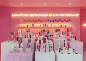 Simple Organic prepara a chegada da marca ao mercado europeu em pontos físicos