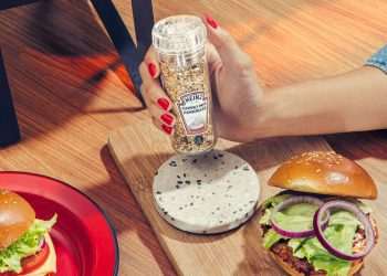 Heinz e BR Spices lançam novo tempero para hambúrguer