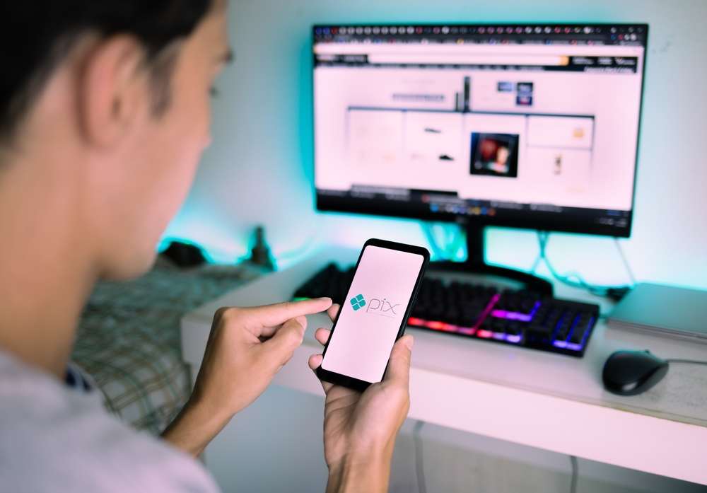 Pix: 87% dos consumidores usam meio de pagamento para compras online