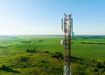 Edital prevê R$ 250 mi para instalação de antenas de telefonia e internet no interior do País