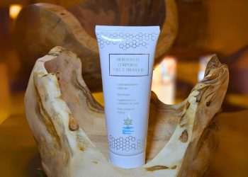 Empresa com foco em trabalho social expande linha de cosméticos no mercado B2B