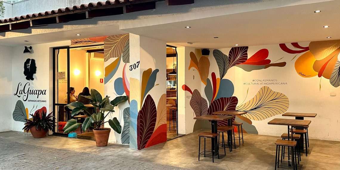 La Guapa comemora 10 anos revitalizando fachadas com projeto 'Mucho Más que Guapas'