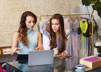 Transformando talento em alta performance: como o treinamento revoluciona resultados no varejo