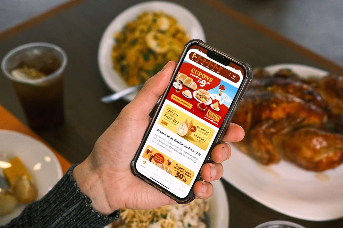 Frango Assado reformula lojas para atrair clientes e planeja expansão nas rodovias de São Paulo