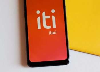 Itaú começa a levar clientes do banco digital Iti para o "superapp"