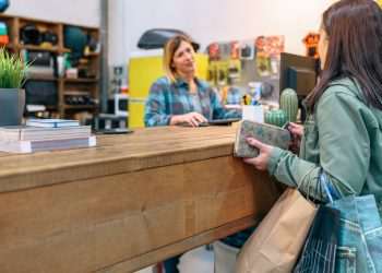 Após instabilidade em setembro, varejo nacional registra alta de 2,5% em outubro