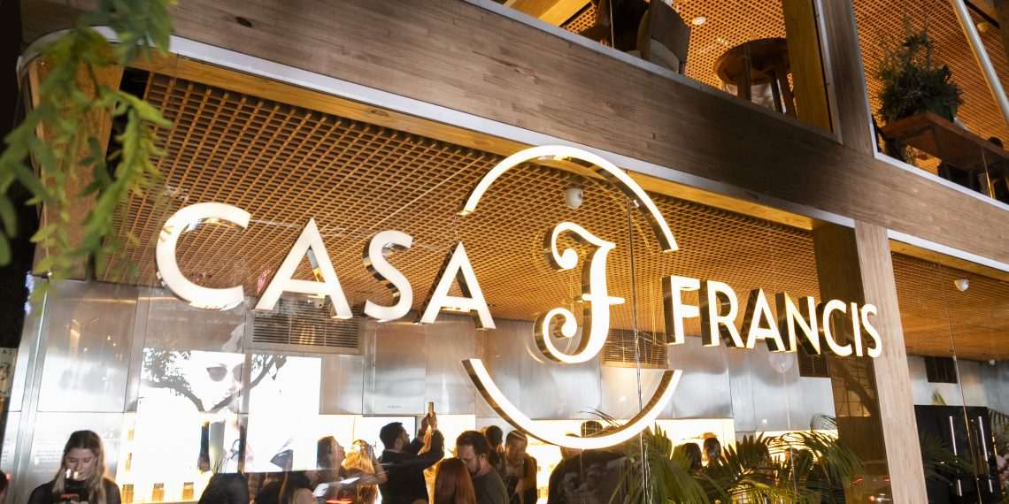 Design e sensações: a loja da Casa Francis que convida à desaceleração