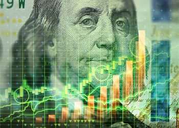 Fitch diz que alta do dólar e juros elevados ameaçam negócios de empresas no Brasil