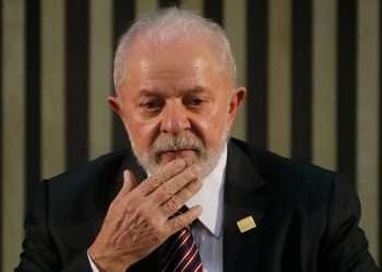 Lula deseja êxito a Trump e pede avanço em parcerias