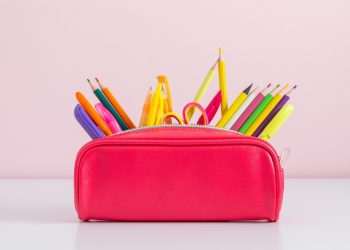 Preços de material escolar podem variar até 269% em papelarias de SP