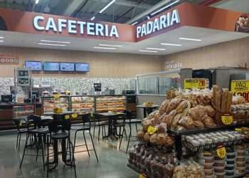 Assaí reforça serviços em mais de 100 lojas de olho na experiência do consumidor