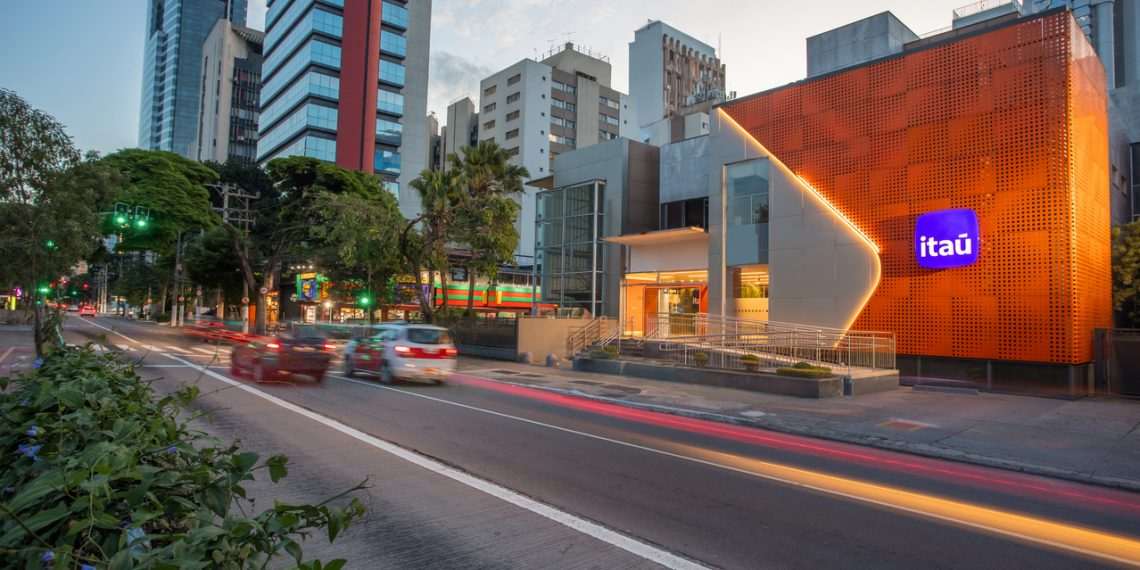 Itaú promove debates na SP House durante o SXSW 2025